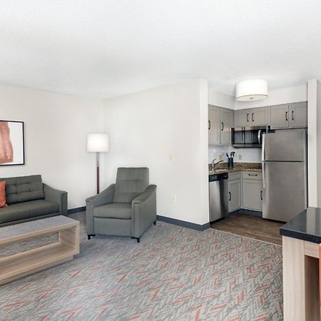 Candlewood Suites Eagan - Mall Of America Area By Ihg Екстер'єр фото