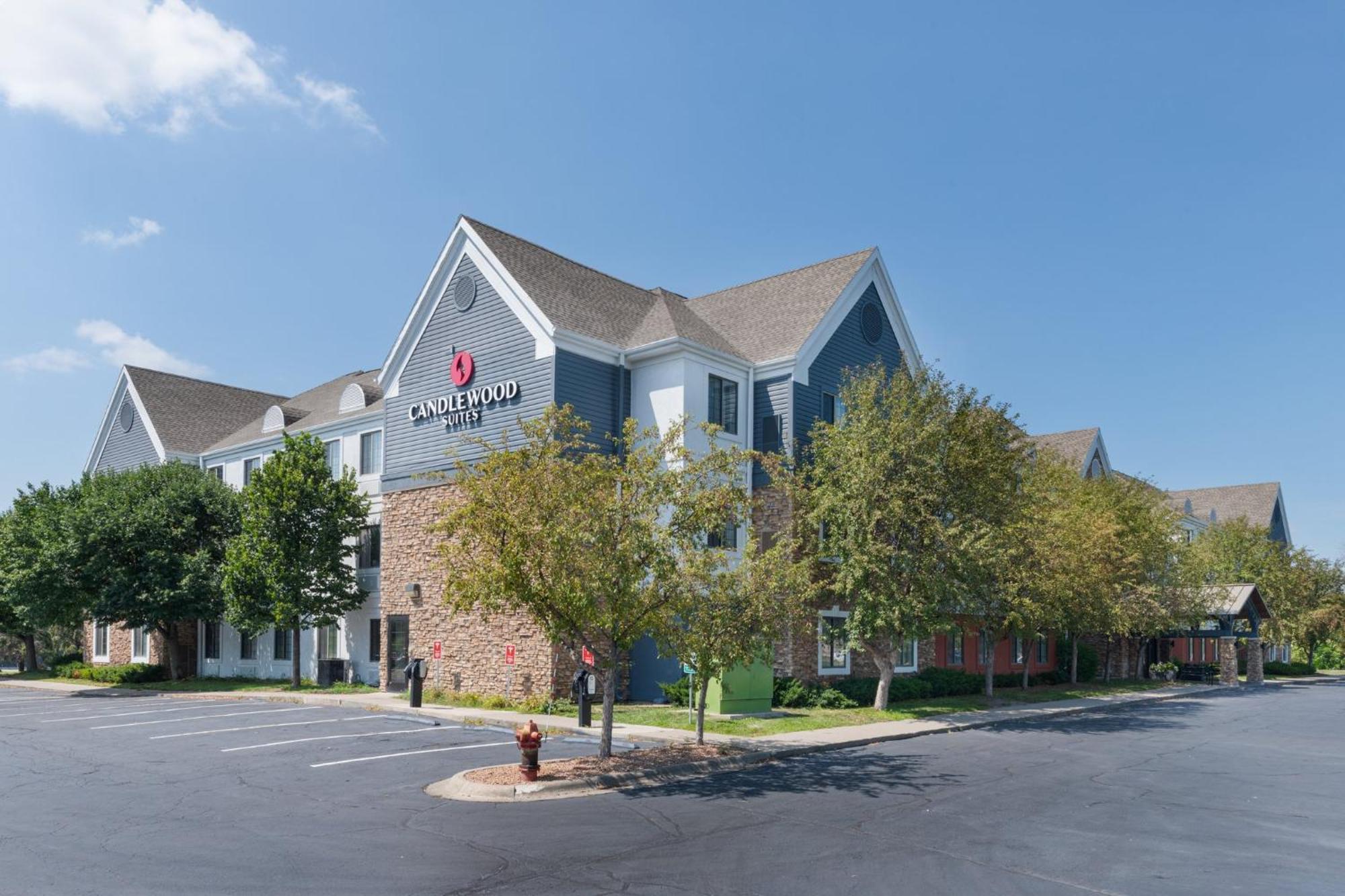 Candlewood Suites Eagan - Mall Of America Area By Ihg Екстер'єр фото