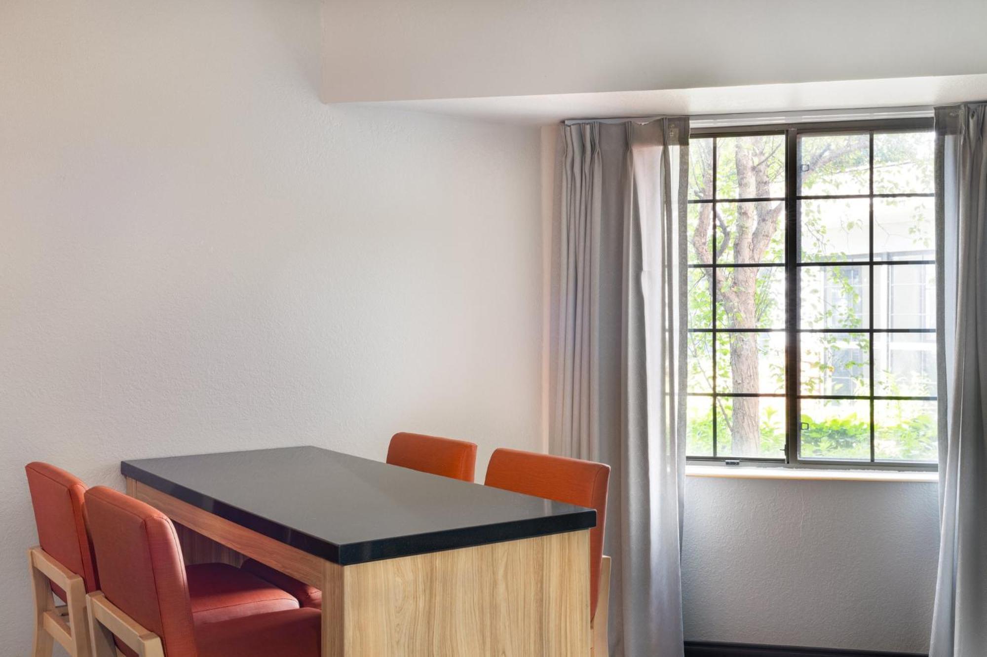 Candlewood Suites Eagan - Mall Of America Area By Ihg Екстер'єр фото